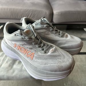 Brand New HOKA Bondi 8
